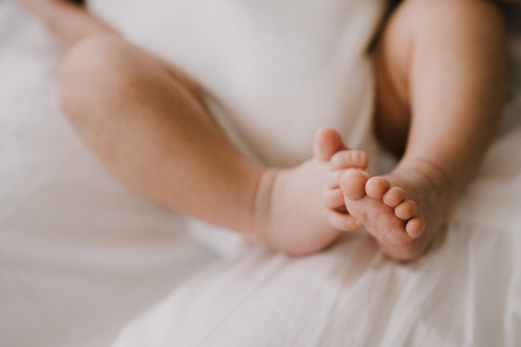 close up details of newborn baby's toes